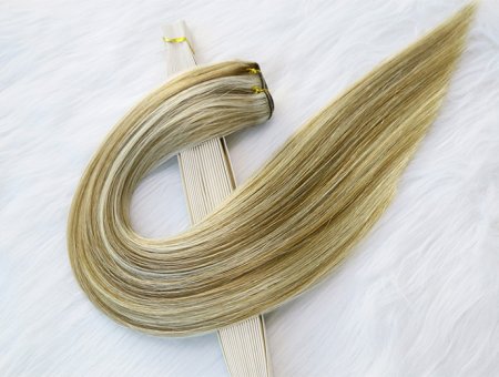 Cuticle Aligned Human Hair Wefts Machine Weft Hair Extensions 20inch #P6/613